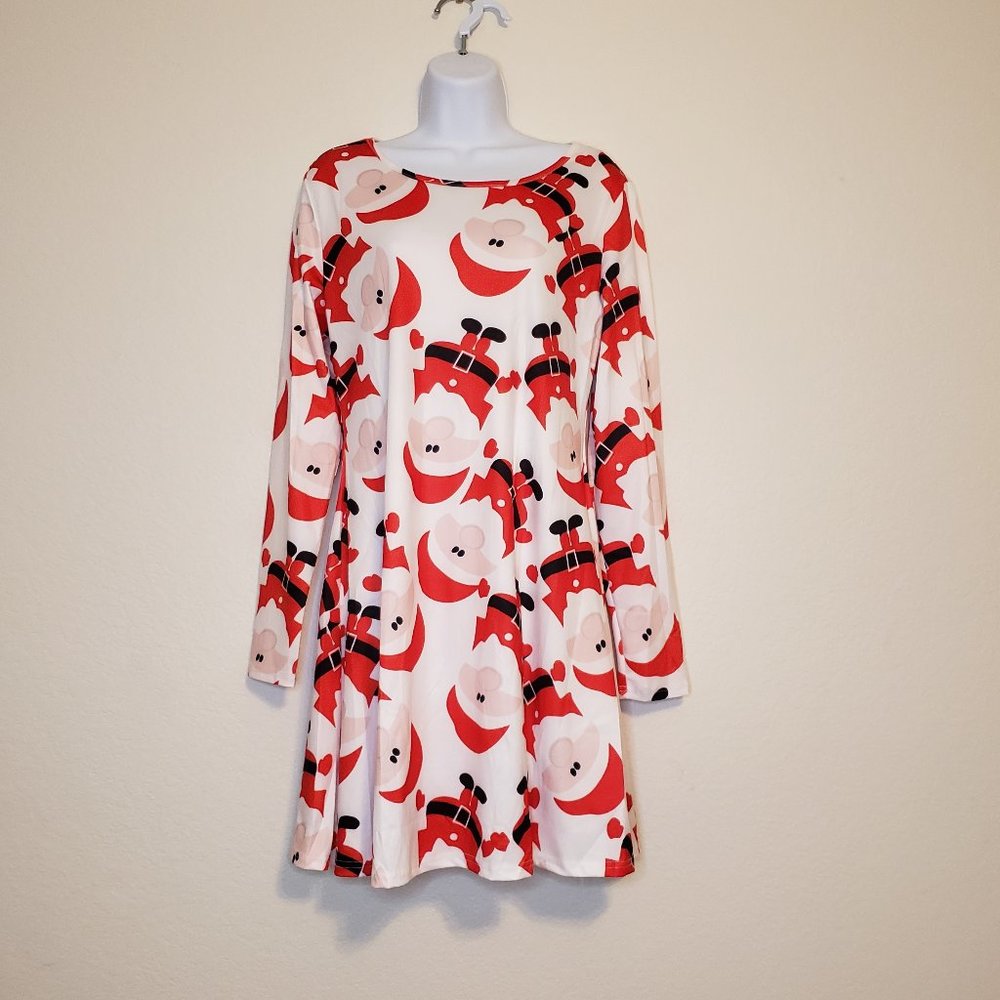 Women's White and Red Round Neck Long Sleeve Knee Length Flowy Santa Dress Large